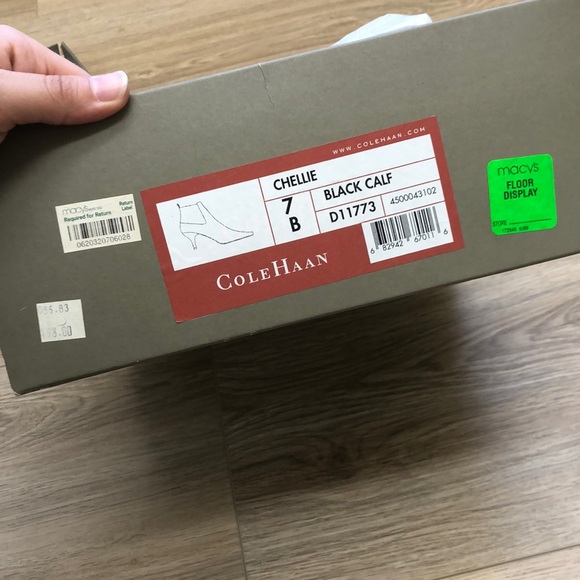 Cole Haan Heels - Picture 6 of 7